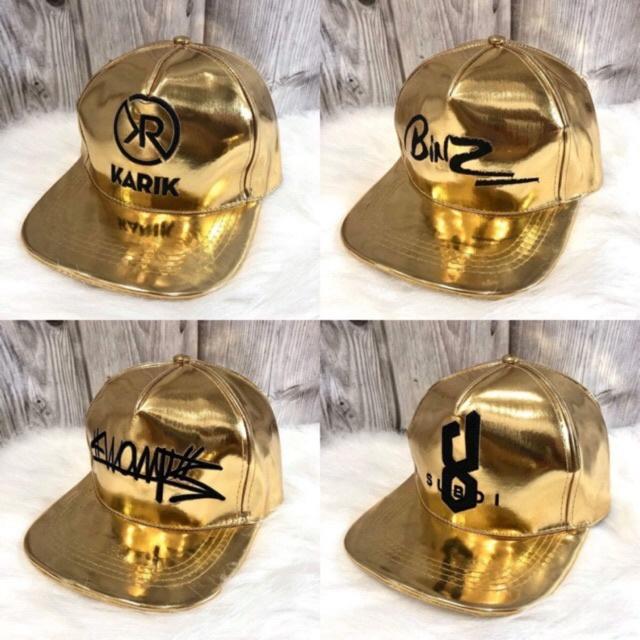 Nón vàng Rap Việt bán khắp lề đường với giá vài chục nghìn đồng-6