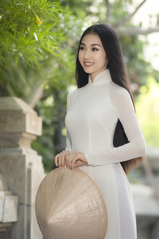 Người đẹp mặc áo dài ấn tượng nhất Hoa hậu Việt Nam 2016 giờ ra sao?-2