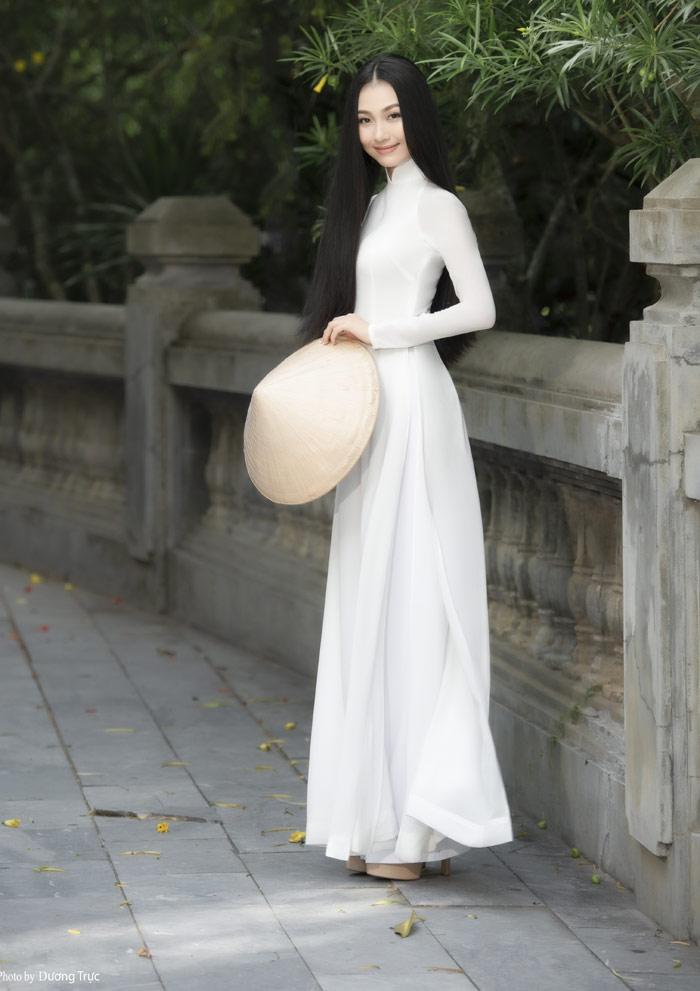 Người đẹp mặc áo dài ấn tượng nhất Hoa hậu Việt Nam 2016 giờ ra sao?-5
