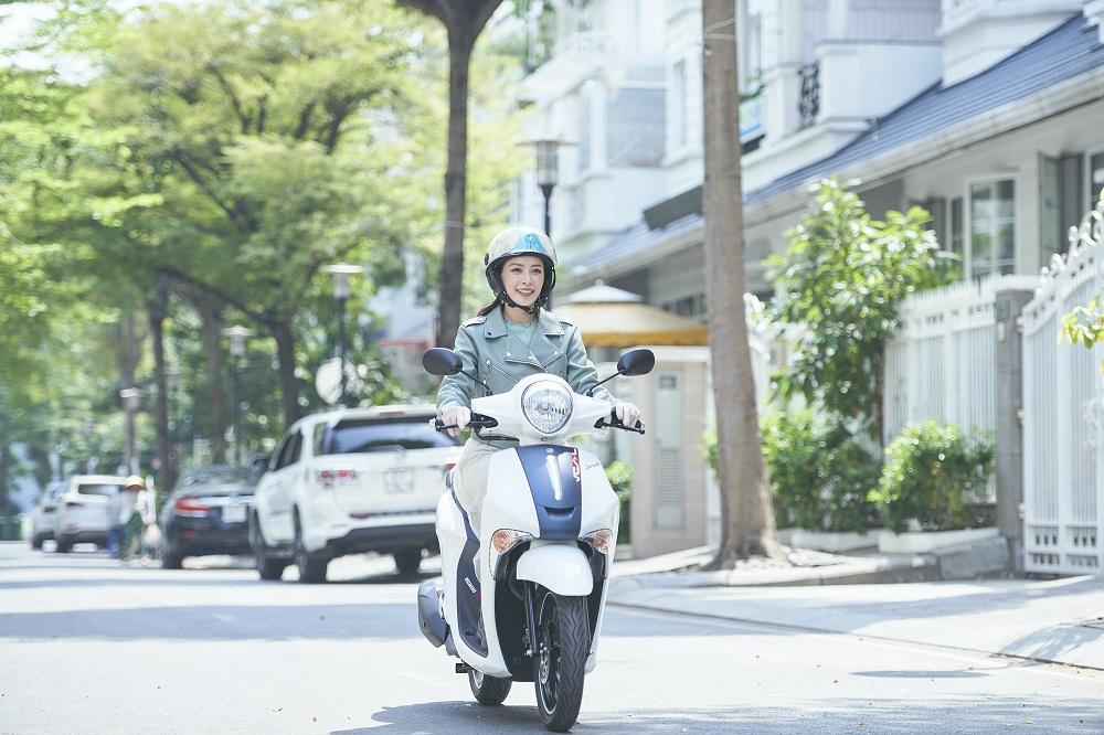 Ninh Dương Lan Ngọc và Chi Pu tụ hội trong đêm tiệc Yamaha Grande Fashion Show-2