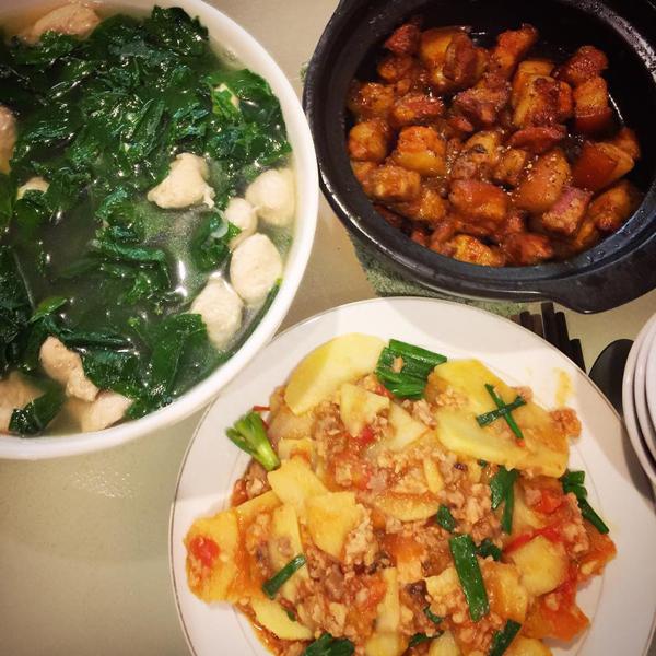 Nếu chưa biết hôm nay ăn gì, cứ nhìn những mâm cơm này của Bích Phương để có thêm gợi ý-1