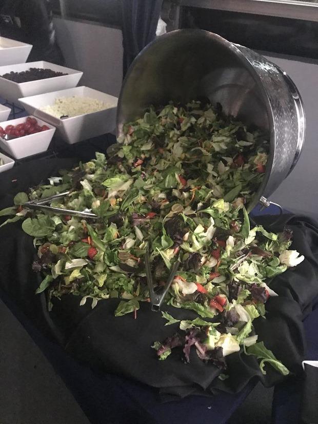 Loạt siêu phẩm một phút lỡ tay, mất ngay miếng ăn của các chị em khiến dân mạng xót của-6