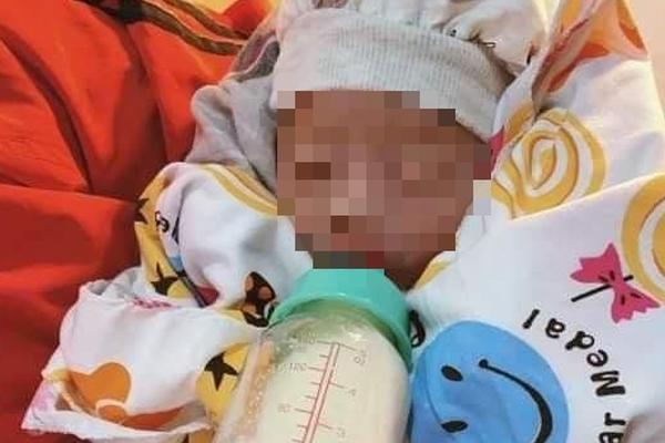 Bé gái sơ sinh bị bỏ rơi giữa cánh đồng trong đêm lạnh-2