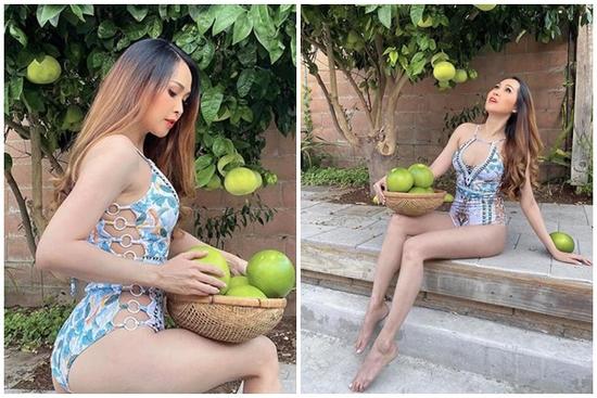 LẠ ĐỜI: 'Gái nhảy' Minh Thư mặc bikini đi hái bưởi