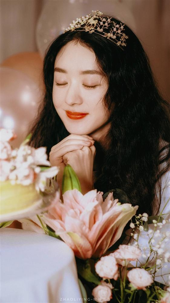 Phùng Thiệu Phong gặp sự cố khóc dở mếu dở khi mừng sinh nhật Triệu Lệ Dĩnh-3