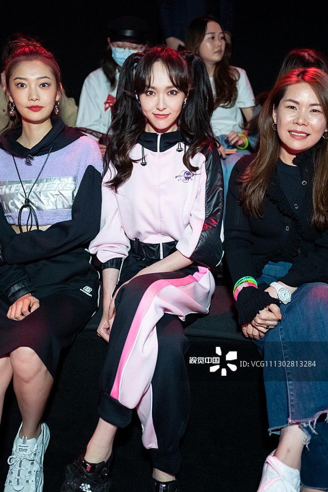 Ảnh không photoshop tố nhan sắc thật Đường Yên: Lão hóa đáng lo ngại, cưa sừng làm nghé quá đà-5