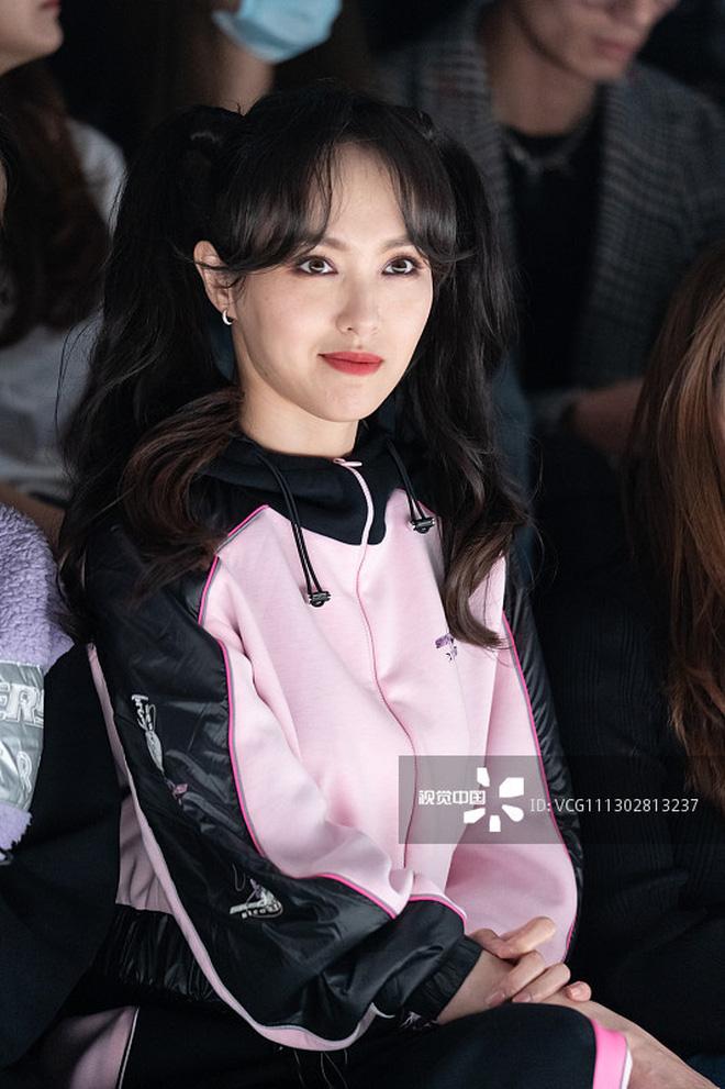 Ảnh không photoshop tố nhan sắc thật Đường Yên: Lão hóa đáng lo ngại, cưa sừng làm nghé quá đà-6