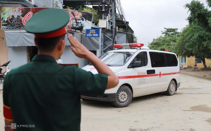 Clip: Chuyến cứu nạn cuối cùng và lời hẹn trở về của Thiếu tướng Nguyễn Văn Man-3