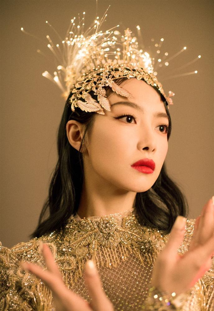 Nữ thần Kim Ưng 2020 Tống Thiến bị chê thảm họa từ nhan sắc tới body-7