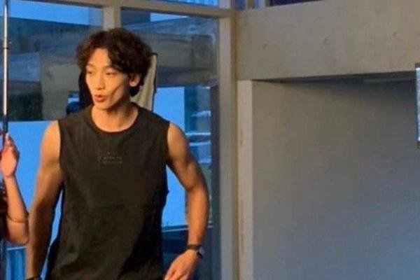 Nhan sắc thật của Kim Tae Hee lộ diện, lần này liệu có khá khẩm hơn?-7