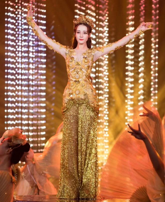 Lý Tiểu Lộ bị xóa khỏi danh sách Nữ thần Kim Ưng vì ngoại tình-3