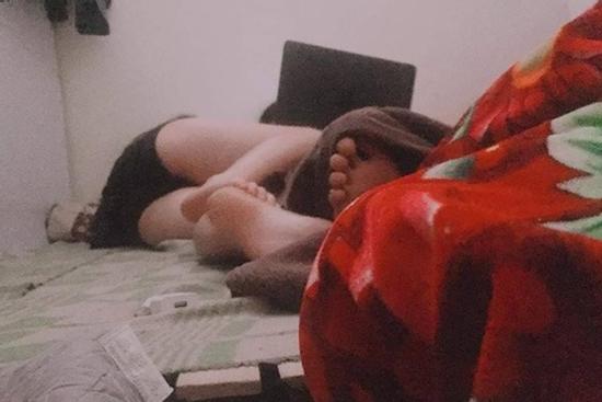 Nóng mắt bạn trọ dẫn người yêu về phòng, phản đối thì bạn phán câu 'xanh rờn'