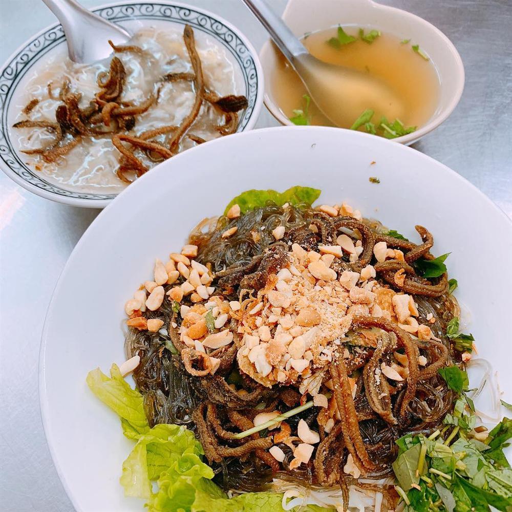 5 quán miến lươn ở Hà Nội bỗng đắt hàng nhờ Rap Việt-3