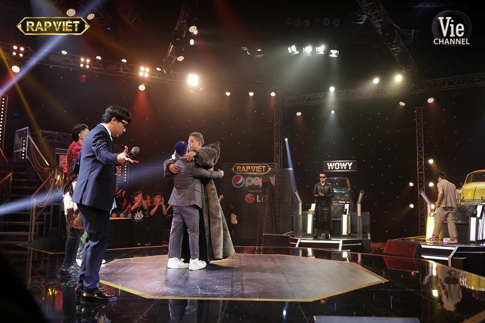 GDucky rap Tiền Nhiều Để Làm Gì sởn da gà, đánh bại 3 đối thủ nặng hơn chì-5