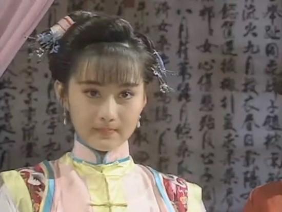 Ngọc nữ phim Quỳnh Dao được Châu Tinh Trì si mê một thời ly hôn ở tuổi 45-5