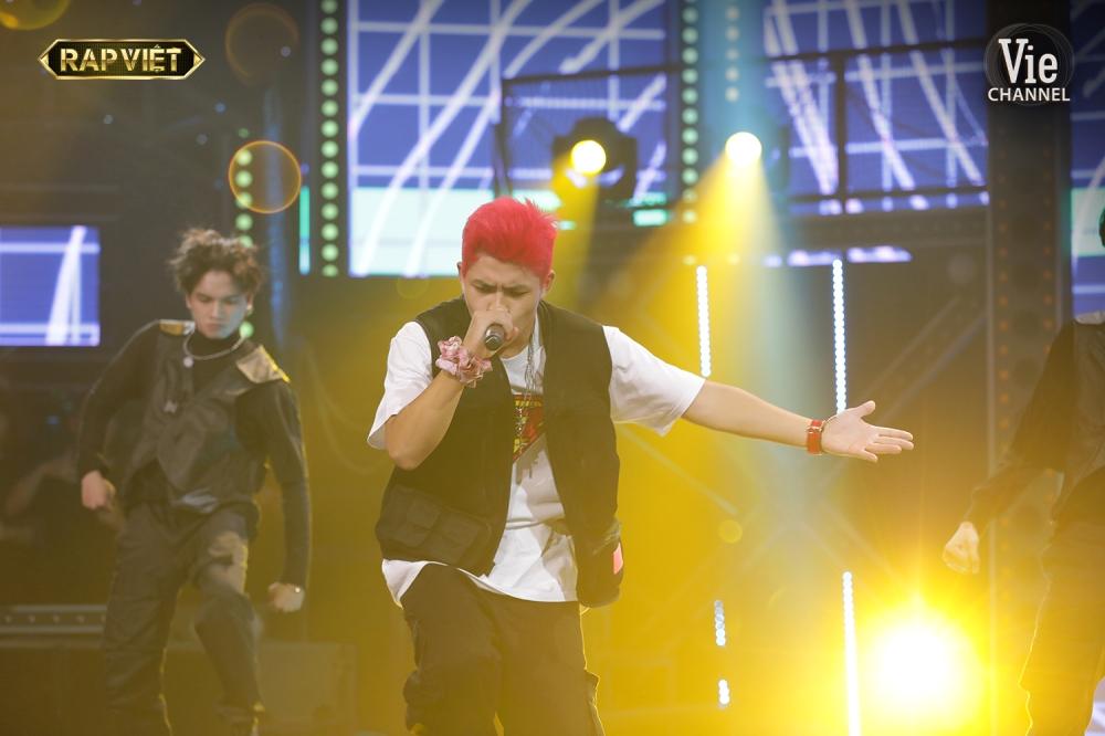Rap Việt tập 12: Wowy và Tez tung cú lừa khiến dàn HLV nín thở tưởng ngất-5