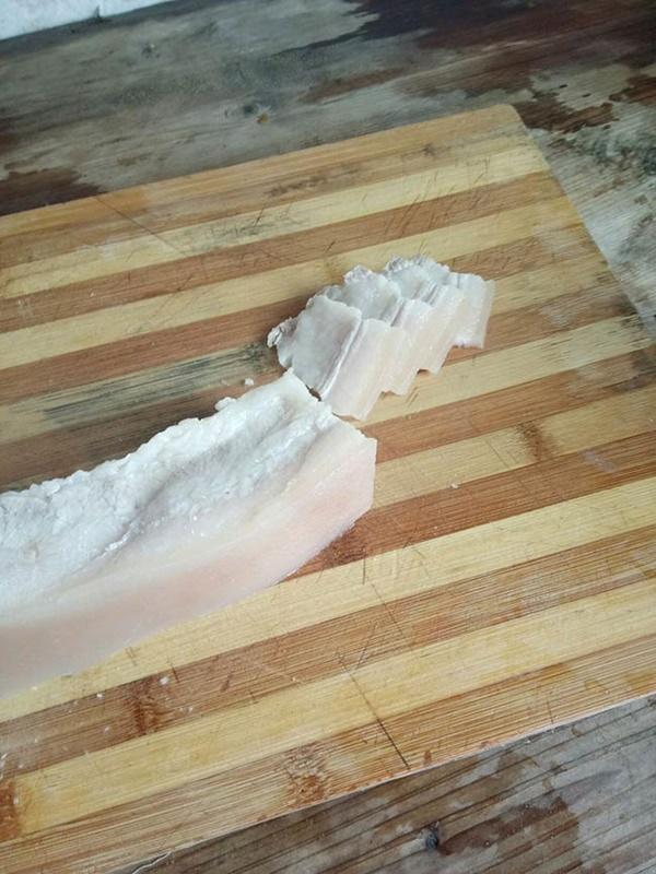 Thịt lợn luộc không cần nước mắm, pha nước chấm này cũng đủ đánh bay cả đĩa-3