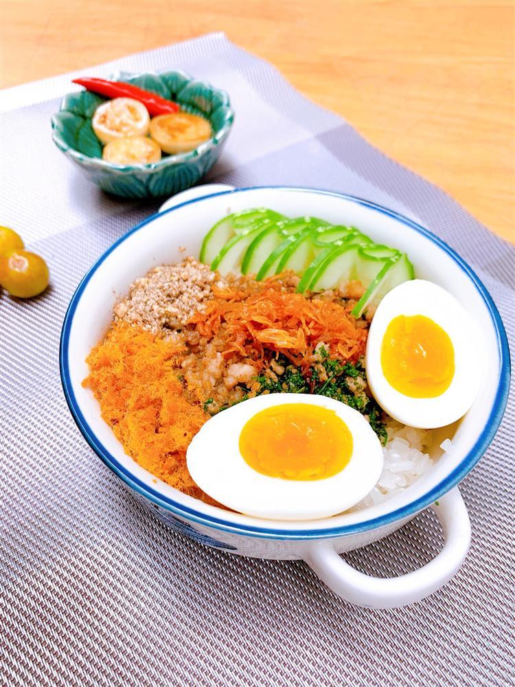 Những bữa sáng gái 9X nấu cho chồng, ngon thế này hàng quán chẳng mấy đóng cửa-2