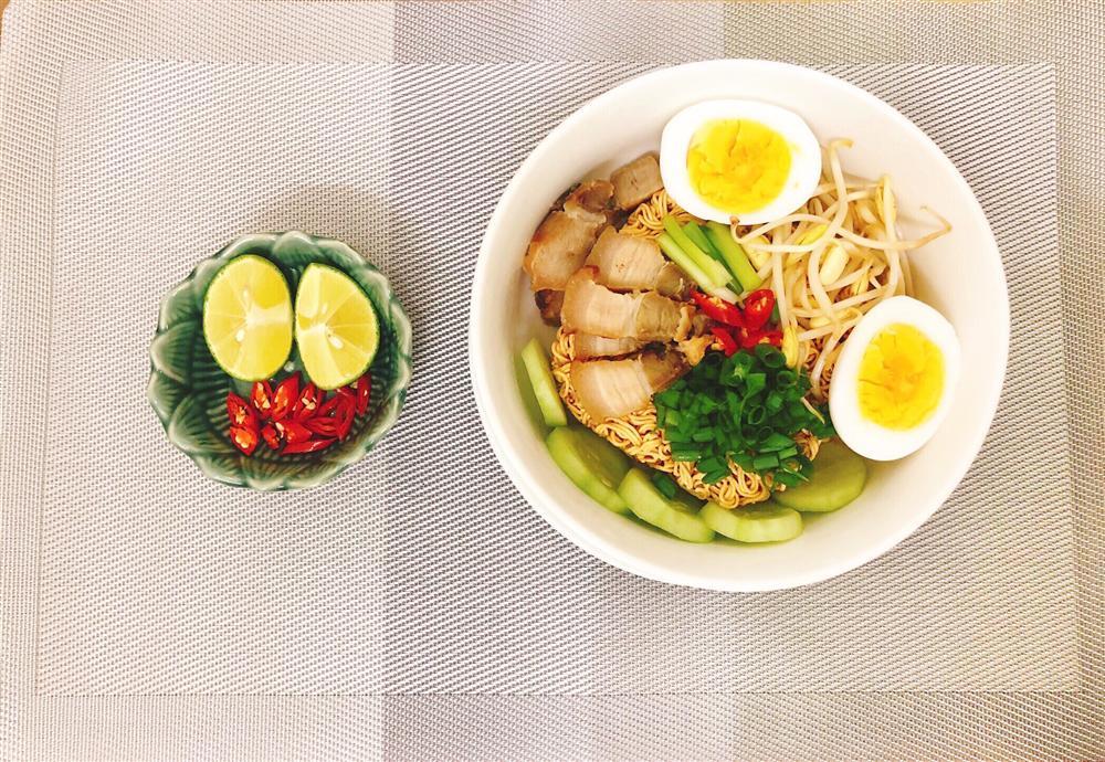 Những bữa sáng gái 9X nấu cho chồng, ngon thế này hàng quán chẳng mấy đóng cửa-10