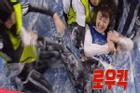 'Running Man' Somin bị chỉ trích vì đạp vào người BLACKPINK Jisoo