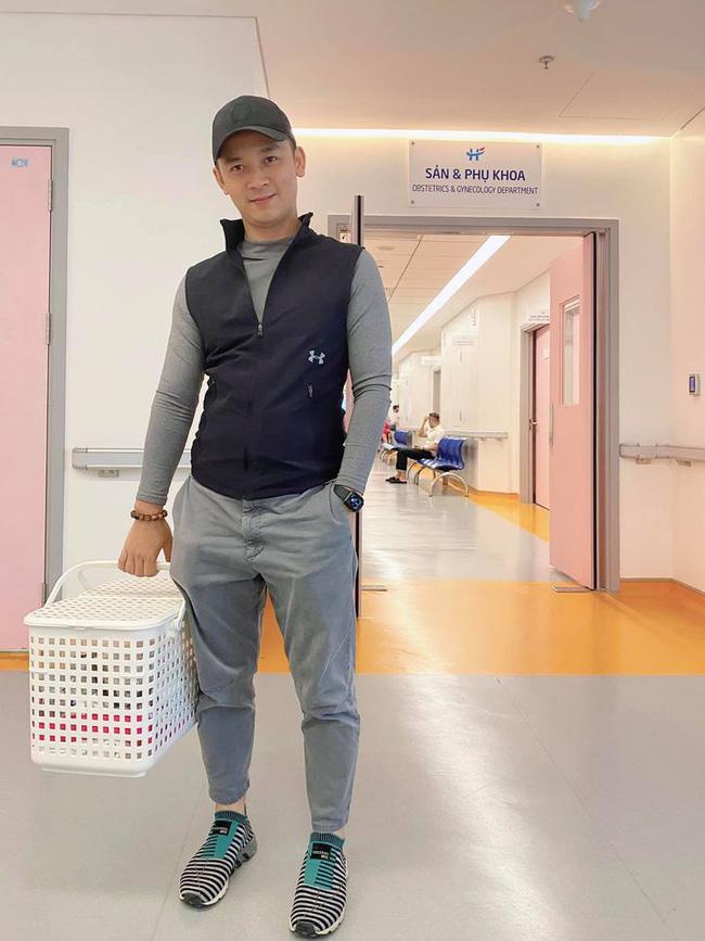 Hằng Túi lao như tên bắn vào viện, vội đi đẻ mà nhầm nhọt như phim hài-3