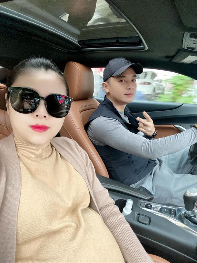 Hằng Túi lao như tên bắn vào viện, vội đi đẻ mà nhầm nhọt như phim hài-1