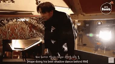 Cuối cùng cũng tìm ra chủ nhân những chiếc bóng trong MV Black Swan (BTS)-7