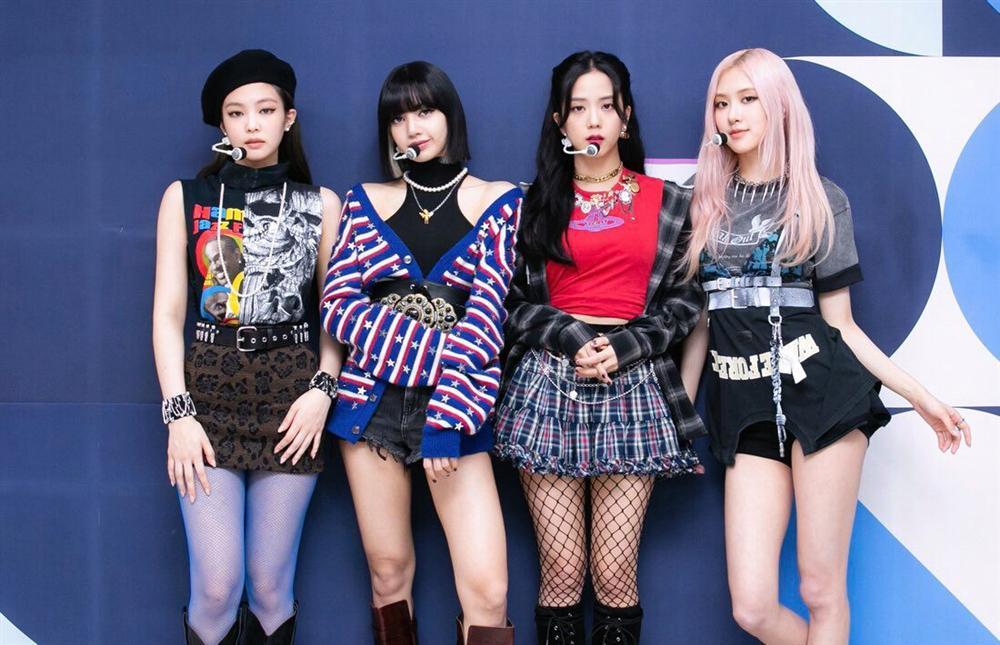 Bí mật thời trang chất ngất của BLACKPINK: Stylist chuyên cắt xén đồ hiệu-1