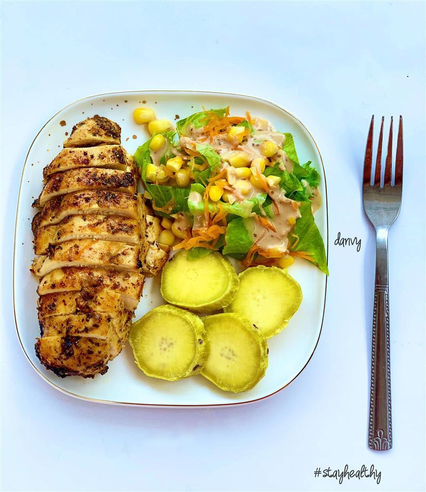 Mẹ bỉm sữa 8x chia sẻ thực đơn giảm cân khiến chị em thi nhau vào học hỏi-2