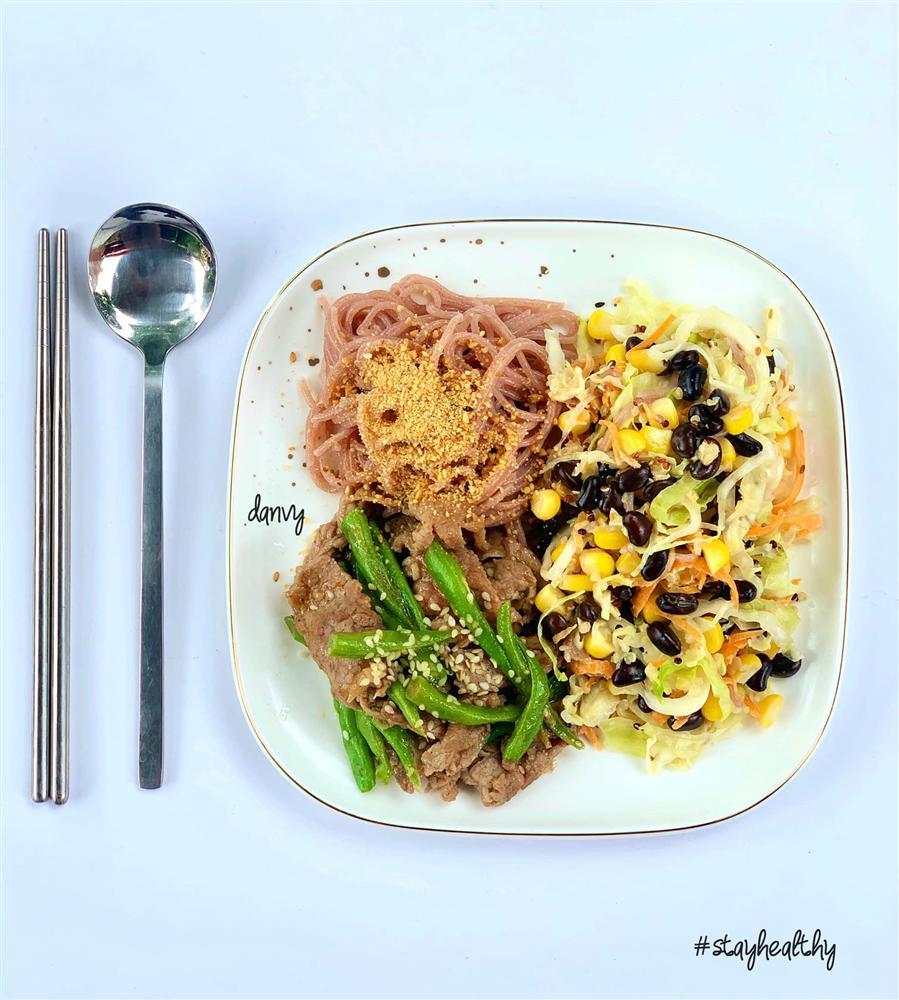 Mẹ bỉm sữa 8x chia sẻ thực đơn giảm cân khiến chị em thi nhau vào học hỏi-3