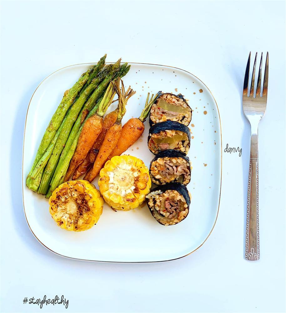 Mẹ bỉm sữa 8x chia sẻ thực đơn giảm cân khiến chị em thi nhau vào học hỏi-10