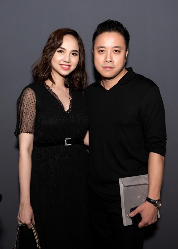 Diệu Nhi đỏ rực lấn át các mỹ nhân khác ở thảm đỏ Tiệc Trăng Máu-16