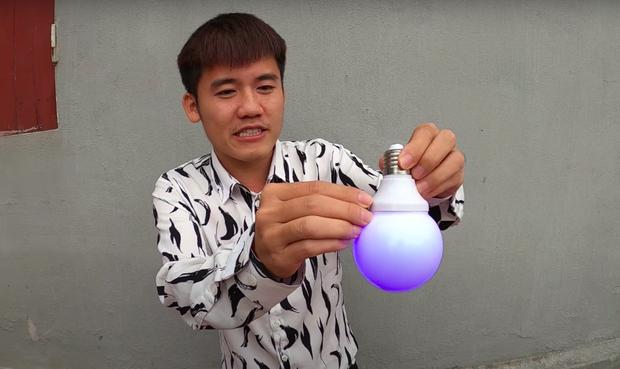 Vừa hứa làm clip nghiêm túc, Hưng Vlog lại bị chỉ trích khi gian dối mẹ già-4