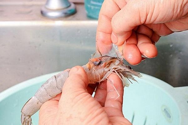 Mẹo khử mùi tanh của hải sản chỉ bằng các nguyên liệu đơn giản-2