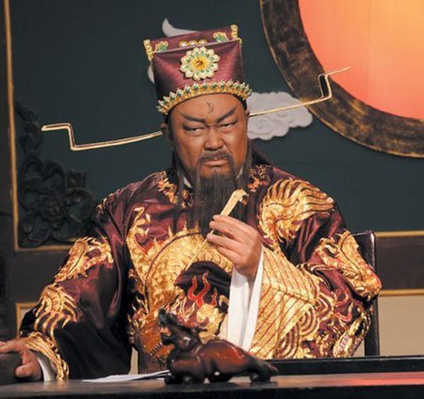 Dàn sao Bao Thanh Thiên sau 20 năm ai cũng bạc đầu, đến Triển Chiêu Tiêu Ân Tuấn cũng lột xác rồi-4