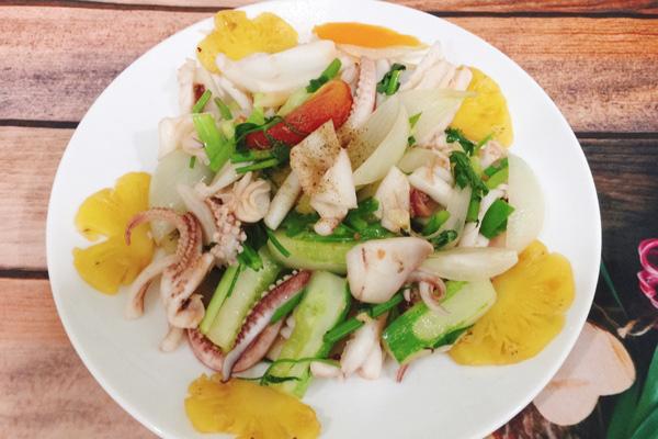 Thực đơn hải sản đơn giản mà đâu ra đấy chiêu đãi cả nhà nhân ngày 20/10-2