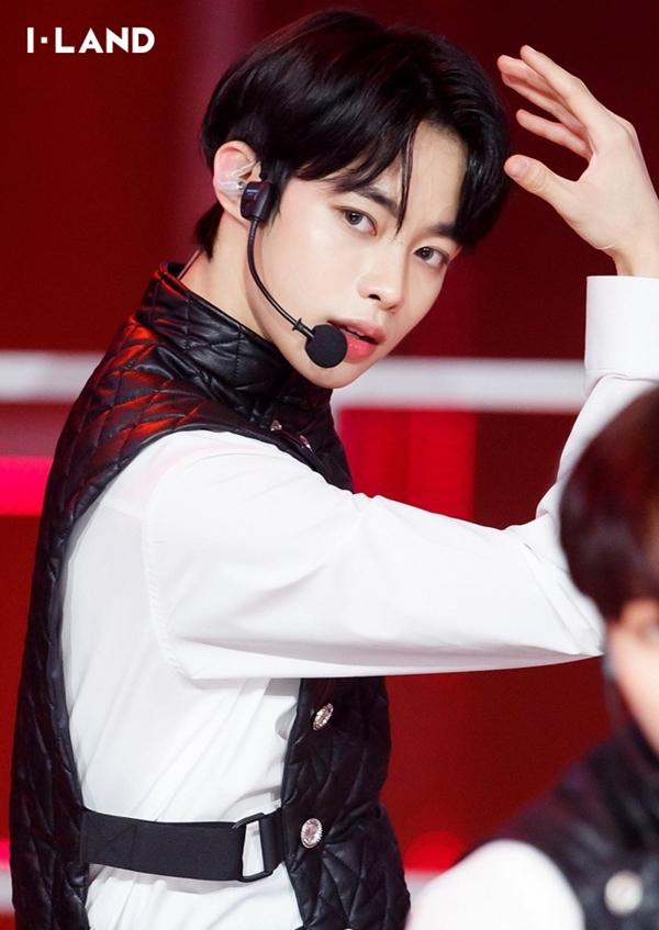 BELIFT LAB chơi lớn, tổ chức hẳn fanmeeting online cho trainee người Việt Hanbin-1