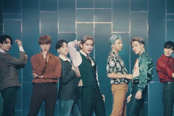 Dynamite BTS đích thị là chiến binh sát thương mạnh nhất trong 7 năm sự nghiệp-3