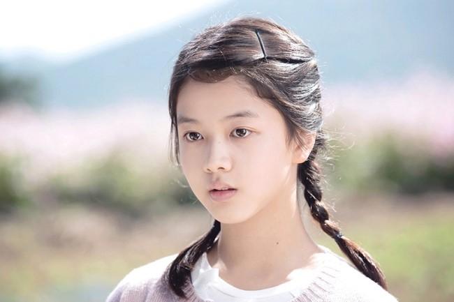 Tiểu Park Shin Hye đẹp xuất sắc không kém bản chính-1