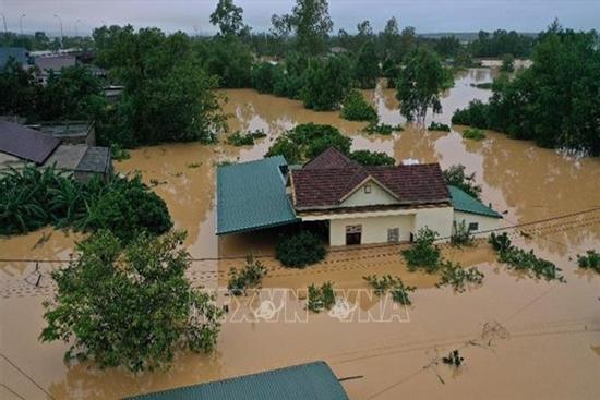 106 người chết, 200.000 người được sơ tán trong đợt lũ lịch sử