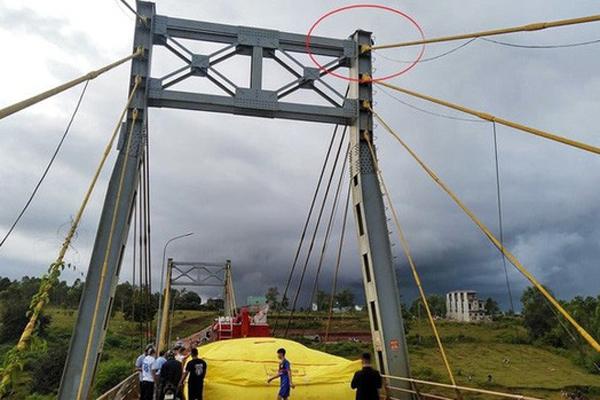 Cụ ông 73 tuổi bị tố nhiều lần hiếp dâm bé gái 13 tuổi-3