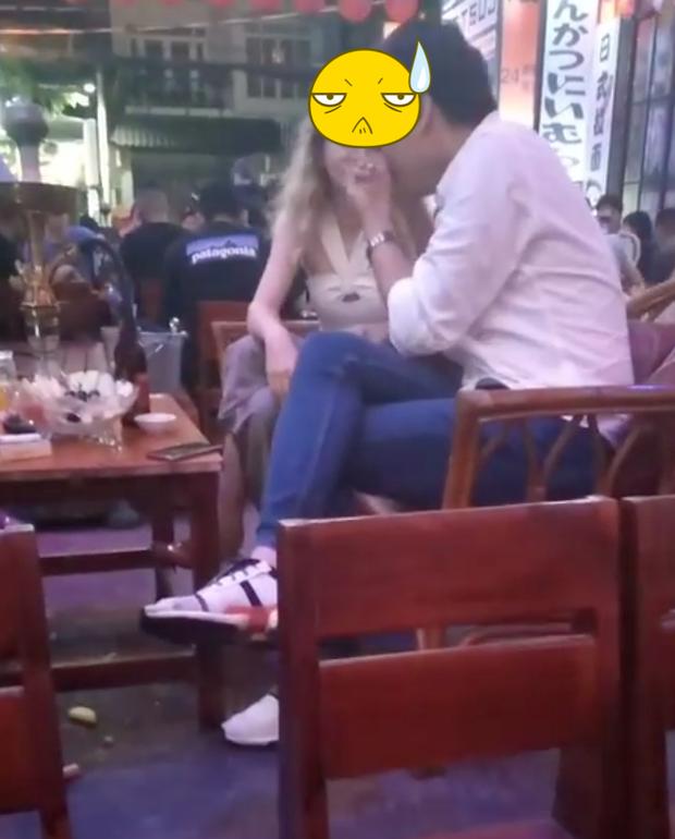 Vợ soái ca Người Ấy Là Ai tung bằng chứng chồng cùng lúc đong đưa 2 người-3