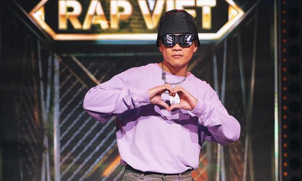 Thần hài Wowy: Xăm toàn thân chẳng sợ nhưng yếu đuối vô cùng trước kim truyền nước biển-1