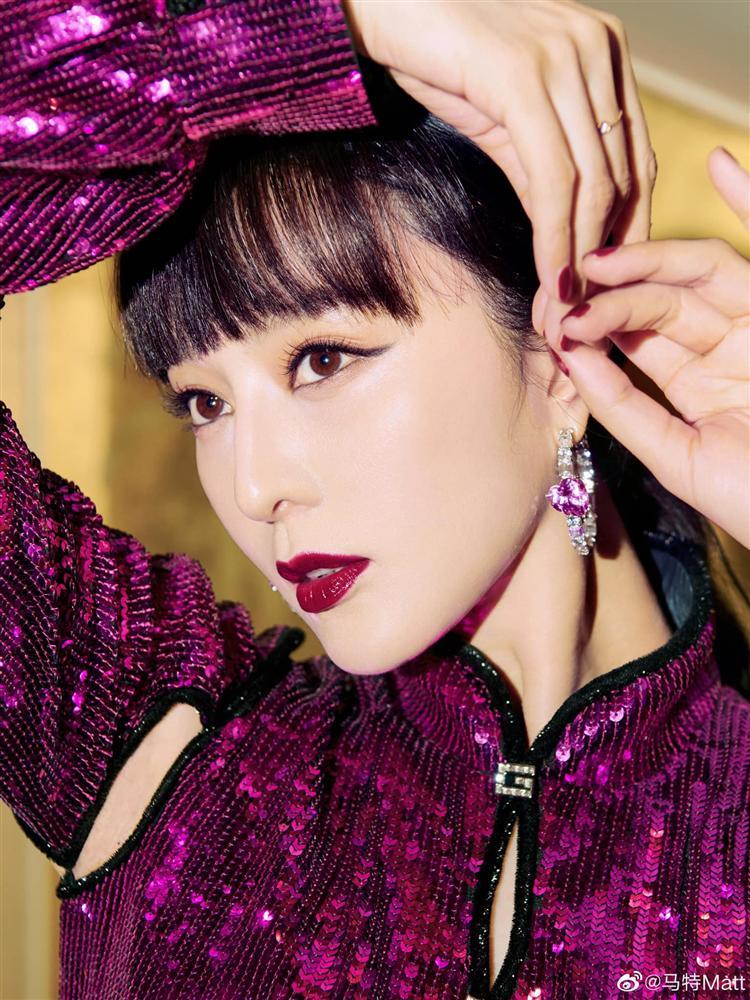 Phạm Băng Băng diện trang phục sến rện, lộ rõ dấu hiệu lão hóa-6