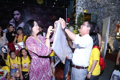 Mối quan hệ giữa Trương Quỳnh Anh và bố mẹ đẻ sau thời gian từ mặt-5