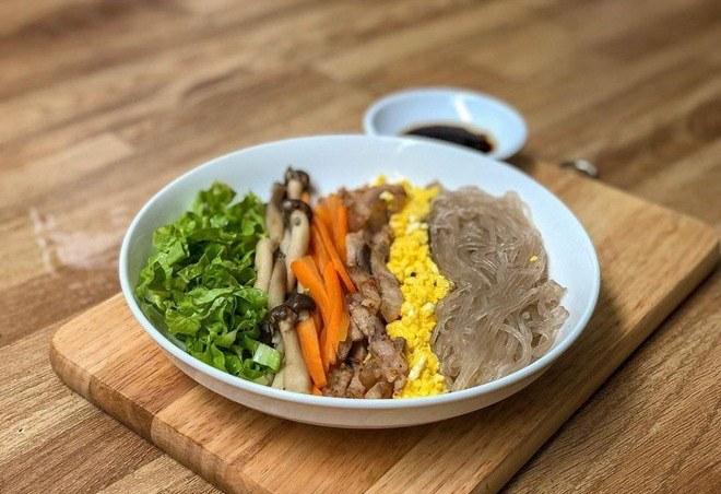 Những nàng hậu mặt xinh đẹp, tay đảm đang, đã vào bếp nấu là phải ngon-17