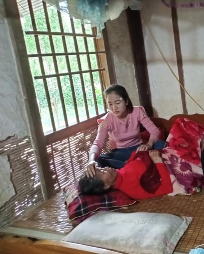 Sạt lở vùi lấp 22 chiến sĩ ở Quảng Trị: Tiếng khóc gọi con của người mẹ tật nguyền-1