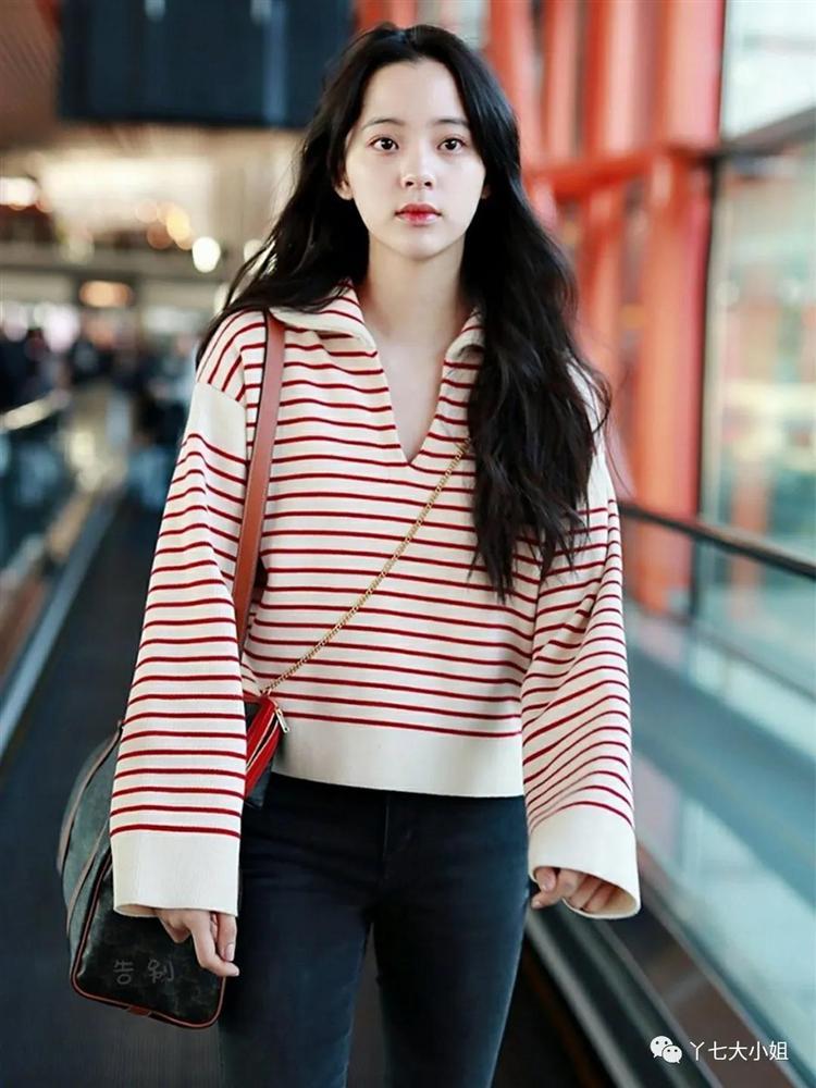 Áo polo vừa trẻ trung lại sang xịn, diện lúc giao mùa là chuẩn bài mặc đẹp cho nàng công sở-8