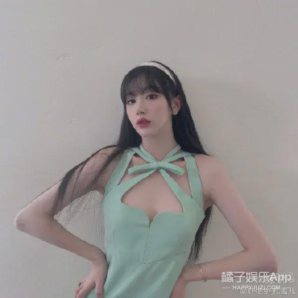 Đụng váy đàn em, người đẹp không tuổi Lâm Y Thần bị chê vừa xấu vừa quê-7