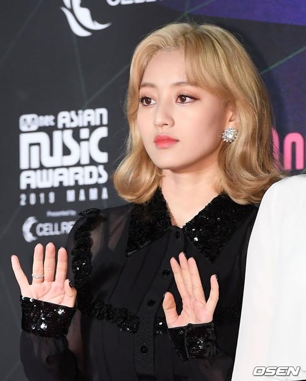 Những cuộc tranh cãi khiến fans và netizen choảng nhau nảy lửa-7